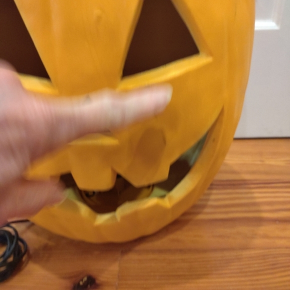 Jack-O-Lantern Blow Mold Scary Pumpkin TALL 15" TALL Light-Up Electric Vintage - Picture 2 of 8